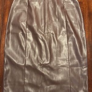 The Limited faux Leather Skirt size 8 NWT